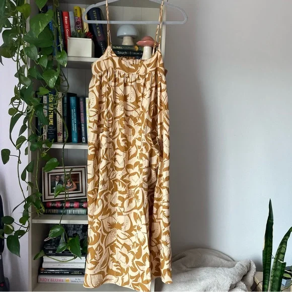 Madewell Linen-Blend Cami Midi Dress in Tropicale Floral - Picture 6 of 13